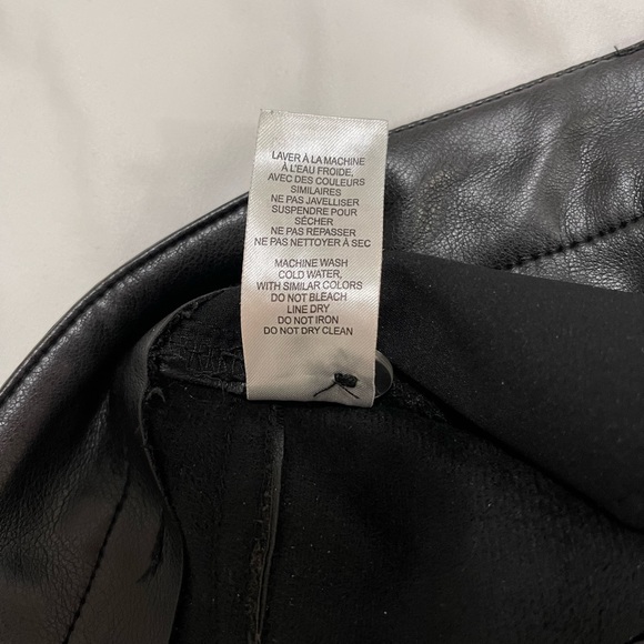 Dynamite Gisele faux leather pants - Picture 7 of 7